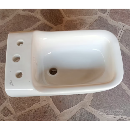Ideal Standard Conca Bidet 3 fori A Pavimento con difetto
